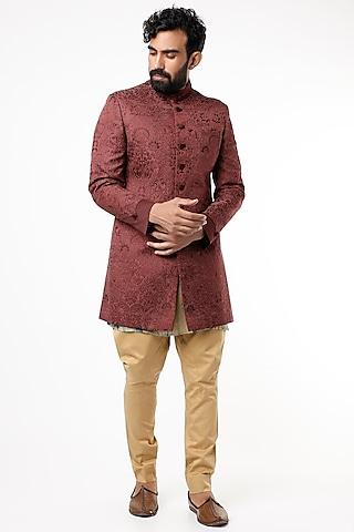 maroon-embroidered-indo-western-sherwani