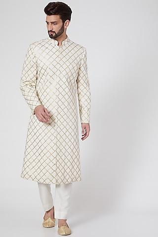 white-zardosi-embroidered-sherwani