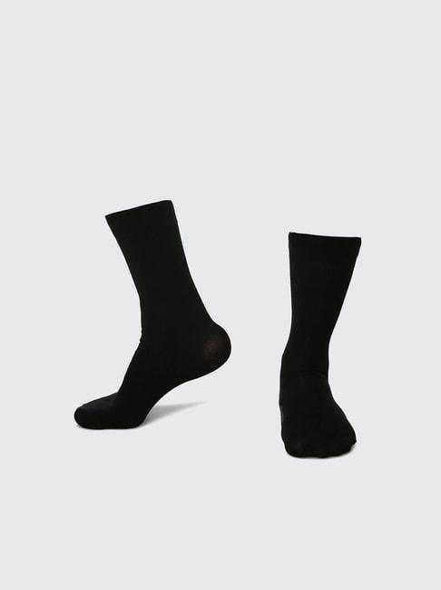 van-heusen-snug-fit-anti-bacterial-super-soft-solid-crew-socks---pack-of-3---assorted