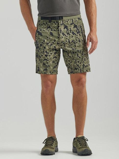 atg-by-wrangler-olive-regular-fit-camo-print-shorts