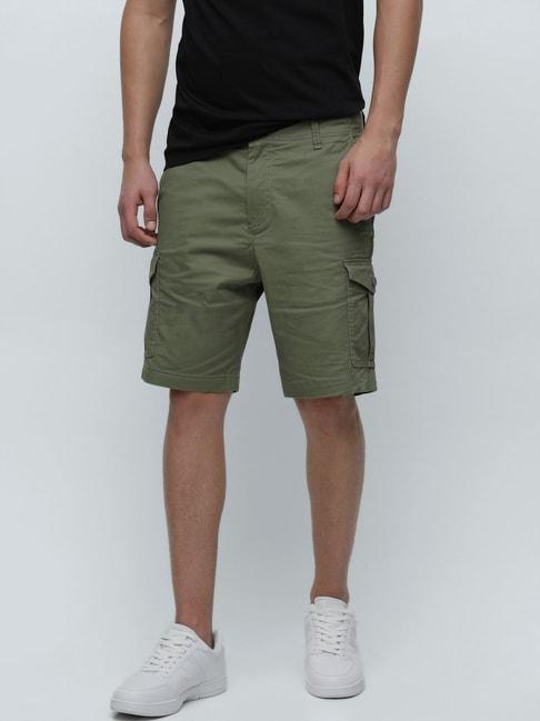 selected-homme-green-regular-fit-cargo-shorts