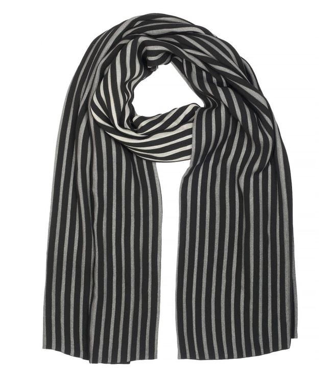 Forest of Chintz Grey Pleats Please Scarf