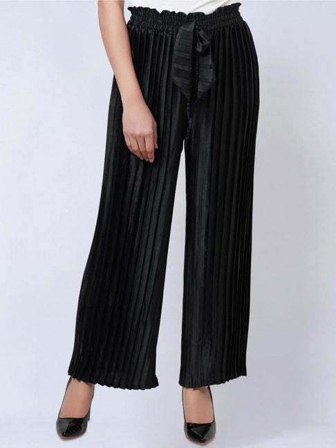 first-resort-by-ramola-bachchan-black-pleated-palazzo