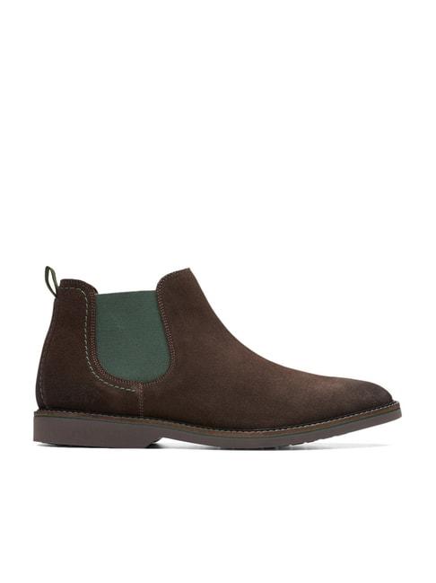 clarks-men's-atticus-lt-brown-chelsea-boots