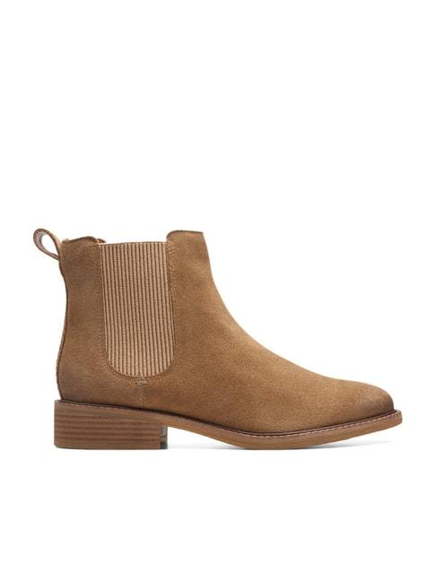 clarks-women's-cologne-arlo2-sand-chelsea-boots