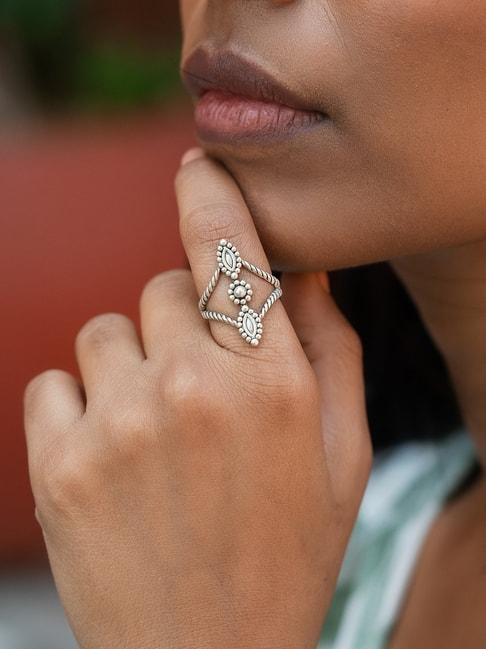 shaya-925-silver-oxidized-captivation-ring