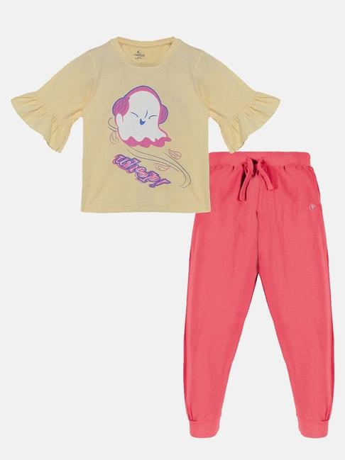 Kiddopanti Kids Cream & Coral Printed T-Shirt with Trackpants