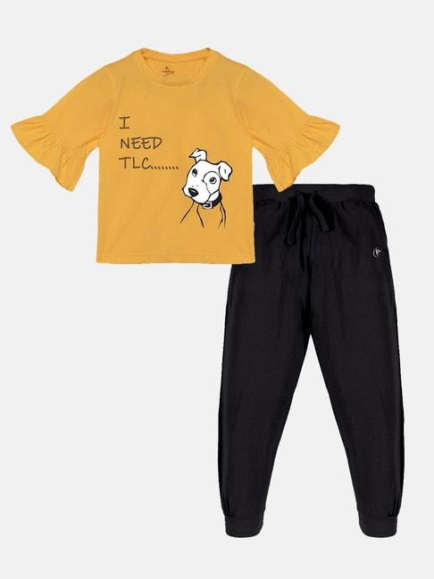 Kiddopanti Kids Light Orange & Black Printed T-Shirt with Trackpants