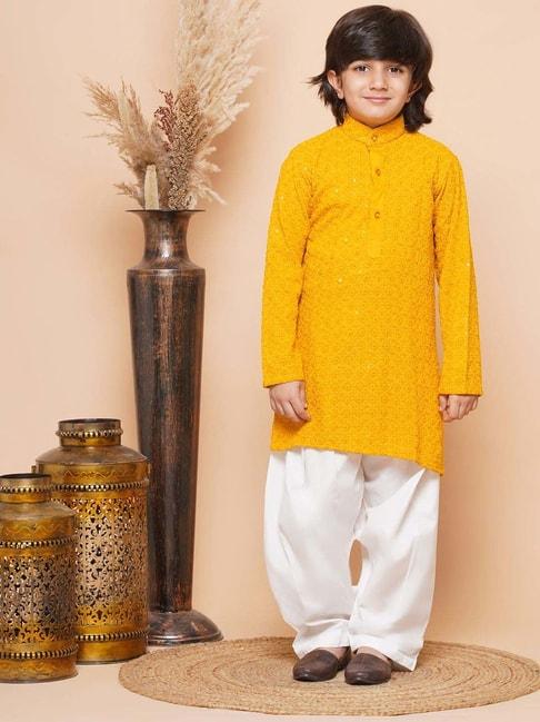 aj-dezines-kids-yellow-&-white-cotton-embroidered-full-sleeves-kurta-set