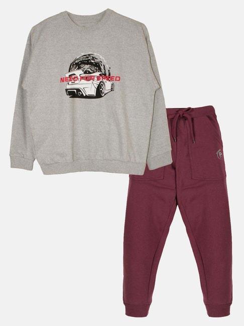 kiddopanti-kids-grey-&-maroon-printed-full-sleeves-sweatshirt-set