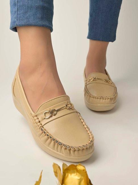 Shoetopia Kids Beige Casual Loafers