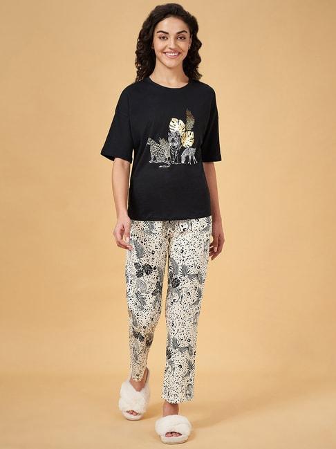 Dreamz by Pantaloons Black & White Cotton Printed T-Shirt Pyjamas Set