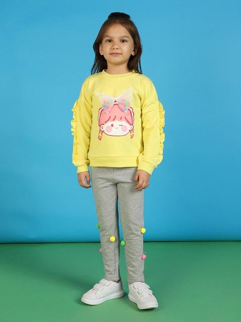 Nauti Nati Kids Yeelow & Grey Printed Full Sleeves Sweatshirt with Joggers