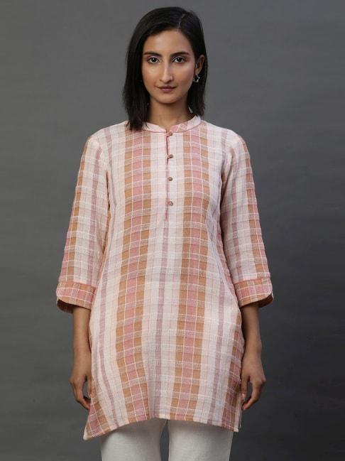 aurelia-pink-cotton-woven-pattern-straight-short-kurti
