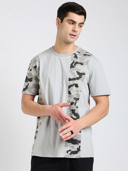 EDRIO Grey Regular Fit Camo Print Crew T-shirt