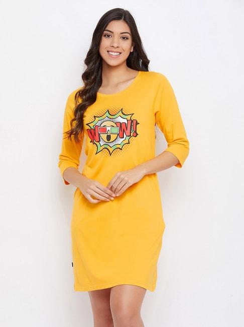 clovia-yellow-printed-night-dress