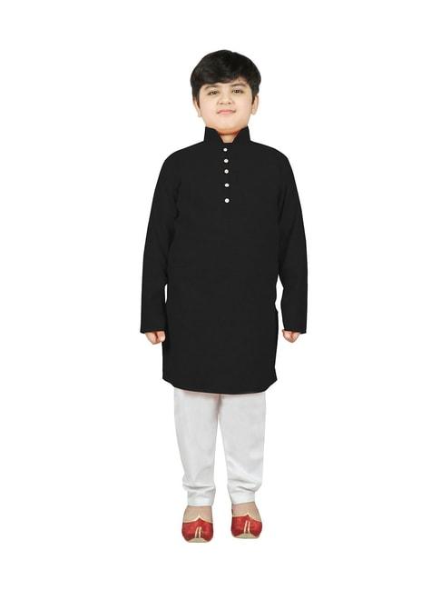 sg-yuvraj-kids-black-&-white-solid-kurta-with-pyjamas