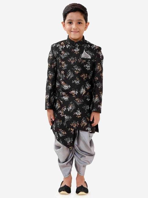vastramay-kids-black-floral-print-sherwani-set
