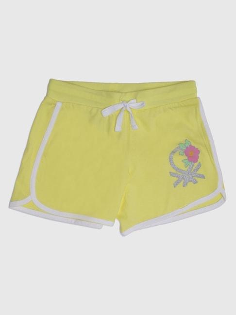 united-colors-of-benetton-kids-yellow-cotton-shorts