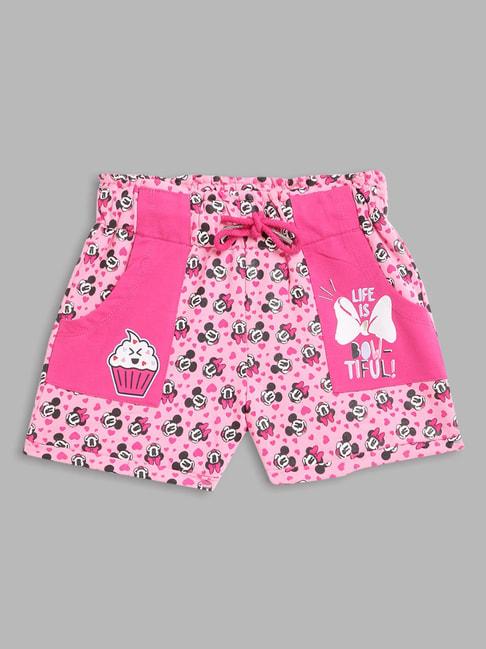 blue-giraffe-kids-pink-printed-shorts