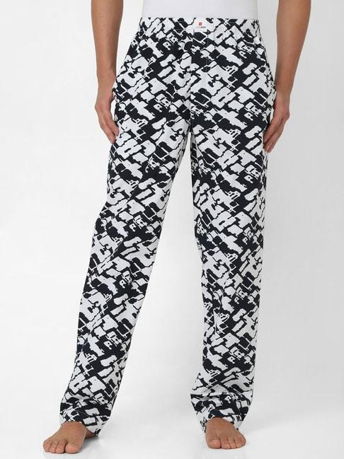 UnderJeans by Spykar White & Black Printed Pyjamas