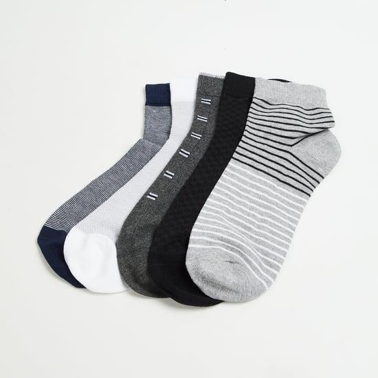 CODE Men Patterned Knit Socks - Pack of 5