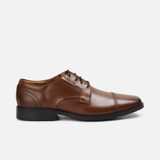 CLARKS Men Solid Lace-Up Leather Formal Shoes