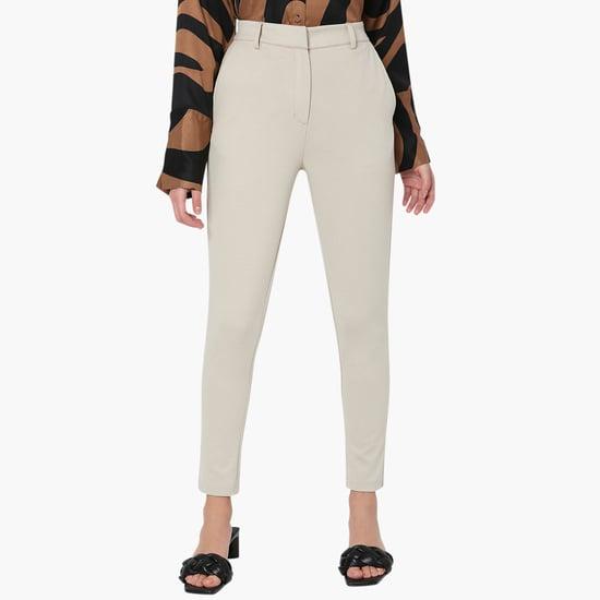 vero-moda-women-solid-cropped-length-trousers