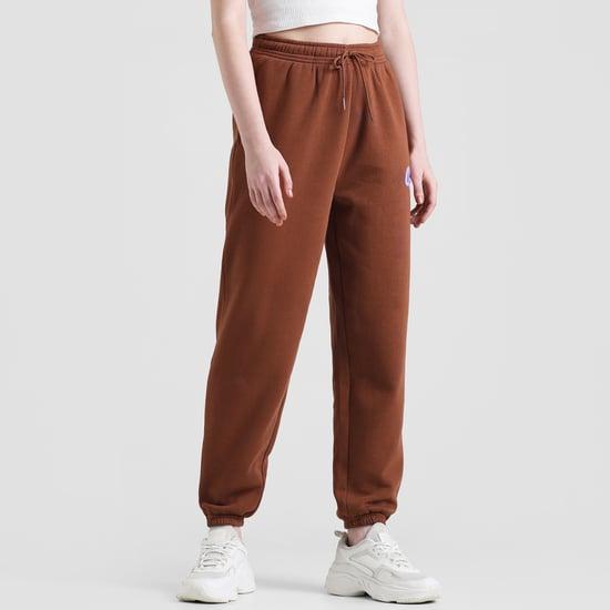 only-women-solid-regular-fit-trousers