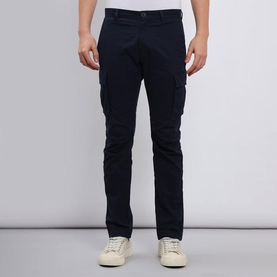 lee-men-solid-relaxed-fit-cargo-trousers