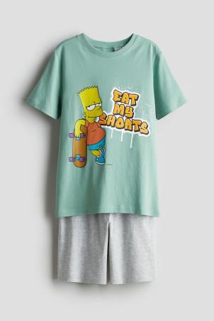 Pyjama T-shirt and shorts