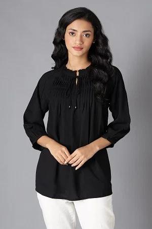 black-a-line-pleated-top-with-tie-up-neck