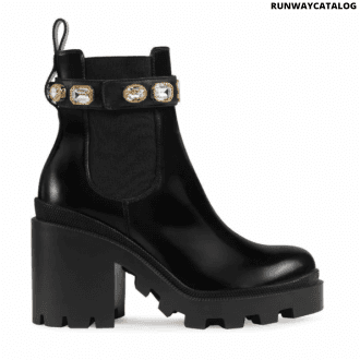 gucci-leather-ankle-boot-with-belt
