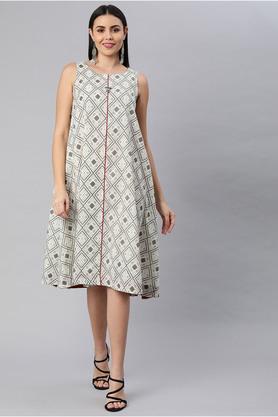 geometric-cotton-round-neck-women's-knee-length-dress---grey