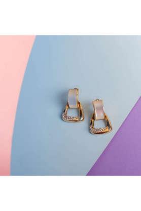 Western Style Stone Studded Earrings For The Millenial Girls And Women