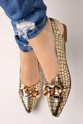 Patent Buckle Ethnic Embellished Flat Bellies - Gold