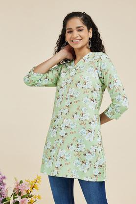 Printed Rayon V Neck Women's Casual Wear Tunic - Green