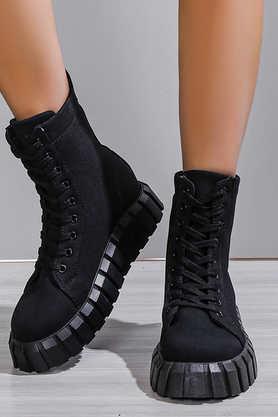 suede-lace-up-women's-boots---black