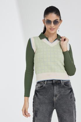 checks-v-neck-acrylic-women's-pullover---sage