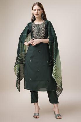 Embroidered Calf Length Chanderi Woven Women's Kurta Set - Green