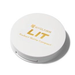 Myglamm Lit Radiant Matte Compact Powder-Serving Face(9g)